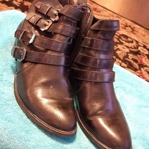 Ankle boots